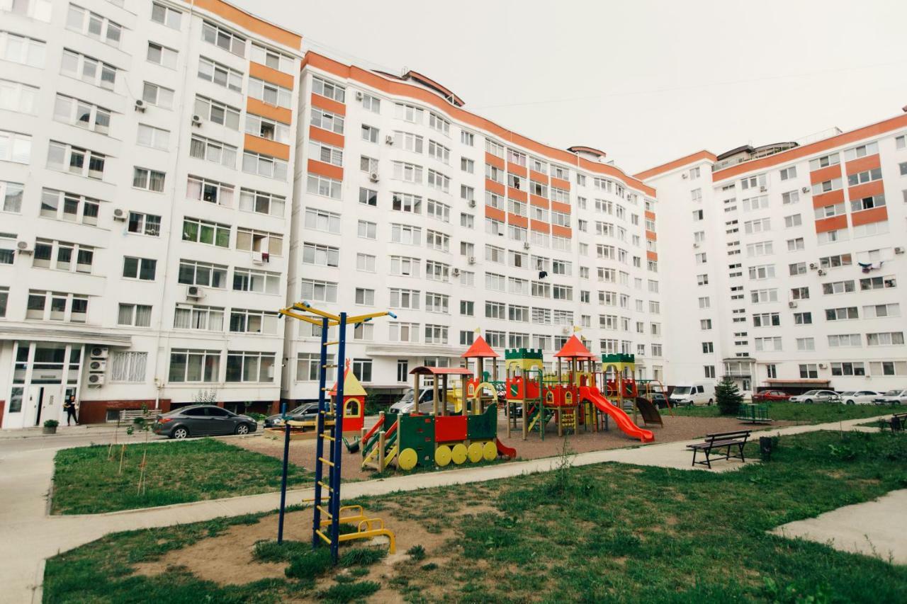 Oazis Apartments Chernivtsi Exterior foto